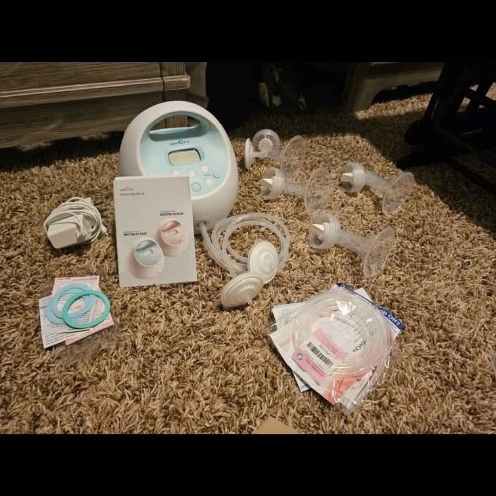 Electric Breast Pump with Accessories